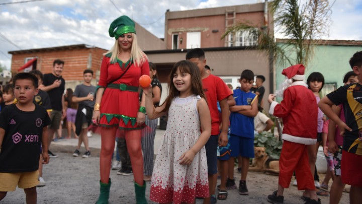 La kermés navideña se realizó en los B° San Felipe, Villanueva y Lubo