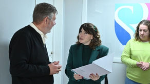 Soledad Alonso visitó el Colegio San Roque de Campana 