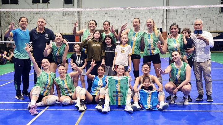 La Primera Damas del CCC volvió a ganar y quedó más cerca de la cima
