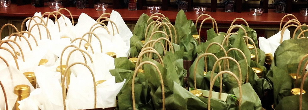 Corporate Gifts 2_edited.jpg