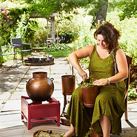 Tarah Gibbon.jpg