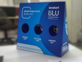 Interactive lens demo box for Lenskart