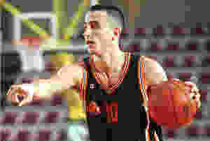 Manu_Ginobili_Around_the_Game