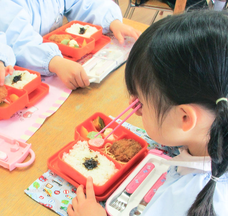 r給食弁当 (2).jpg