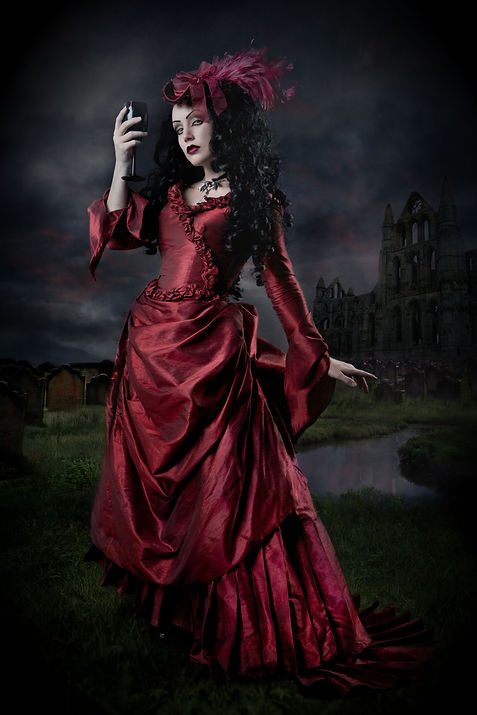 Lady Amaranth_By_Taya_vignette.jpg