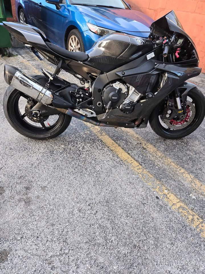 Thumbnail: Fairly use 2016 Yamaha f1zr 