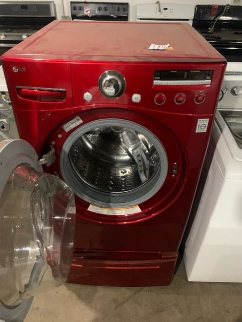 Thumbnail: LG TurboWash 360 4.5 cu ft Front Load Washer Tango Red