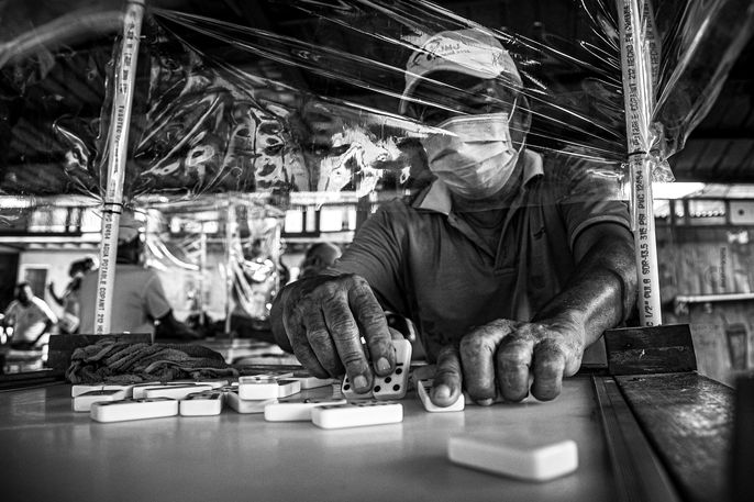 Ranked 5th, obtaining an Honorable Mention, in the 10th Photographic Contest Marco Patterson 2021, organized by the Photographic Club of Panama, under the theme "New normality".
Foto ganadora del 5to puesto, obteniendo Mención honorífica, en el 10mo Concurso Fotográfico Marco Patterson 2021, organizado por el Club Fotográfico de Panamá, bajo el tema "Nueva normalidad".