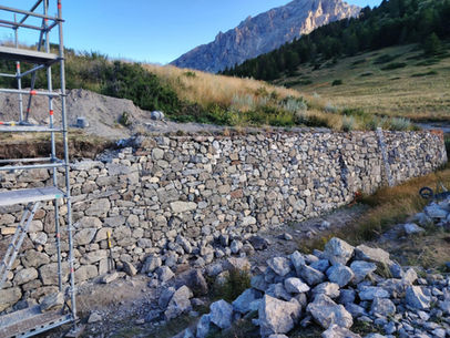 Mur en pierre sèche Alpes
