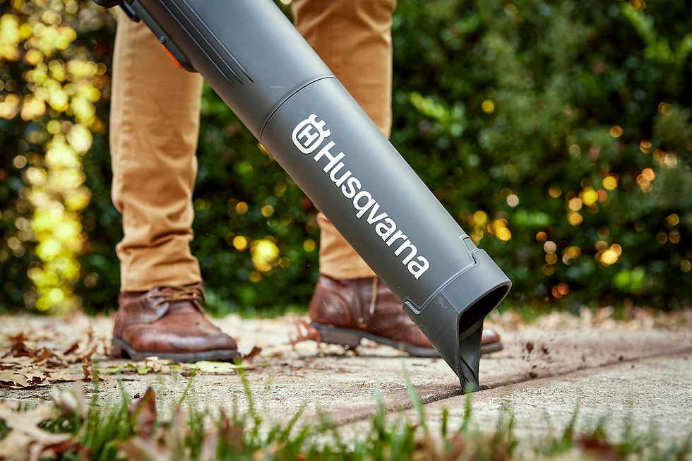Miniaturbild: HUSQVARNA Blasgerät 230iB mit Akku und Ladegerät