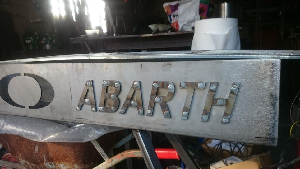 Barbecue à arancini, objet créé par Jonsteel ferronnerie d'art