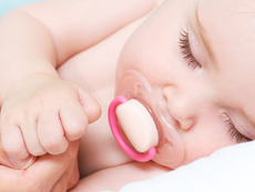 Chupones para bebés: ventajas y desventajas