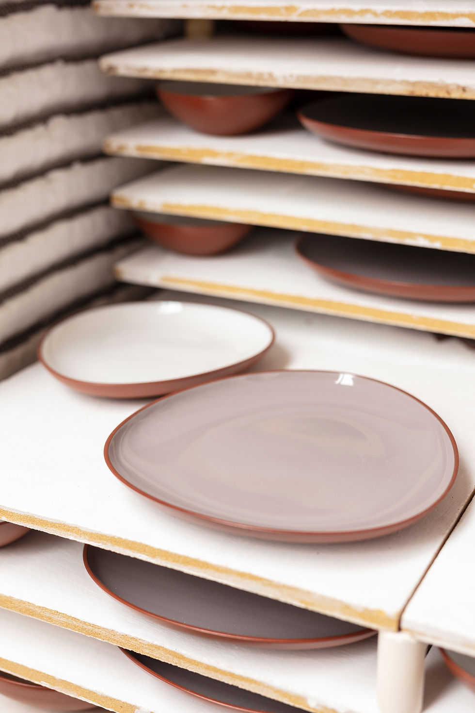 Thumbnail: large plate in grey