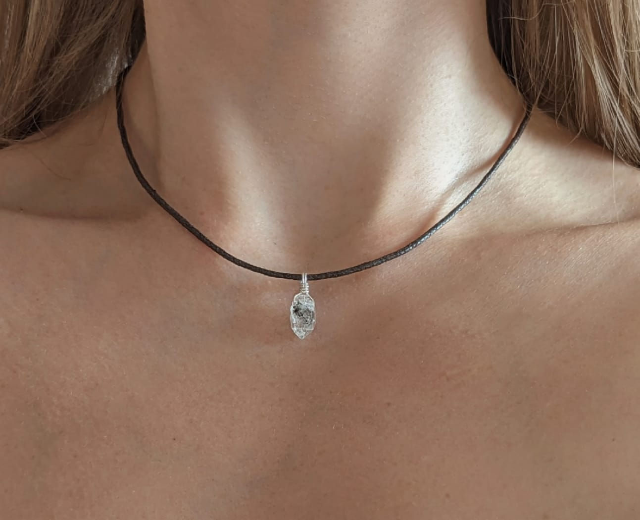 Baumwollkette mit einem rohen Herkimer Diamant