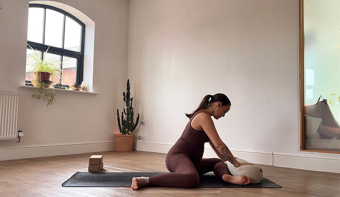 pregnancy yoga through the seasons