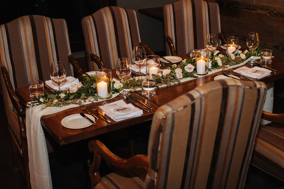Lakehouse Wedding tablescape