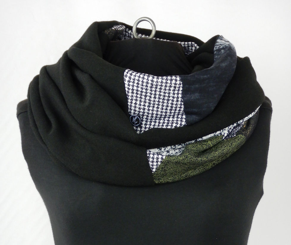 Miniature : Foulard-pochette