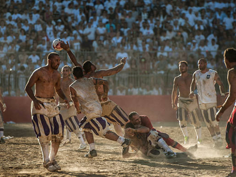 Calcio storico fiorentino, visite chez les Bianchi di Santo Spirito
