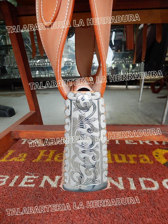 Miniatura: SILLA CHARRA DE CANTINAS REDONDAS