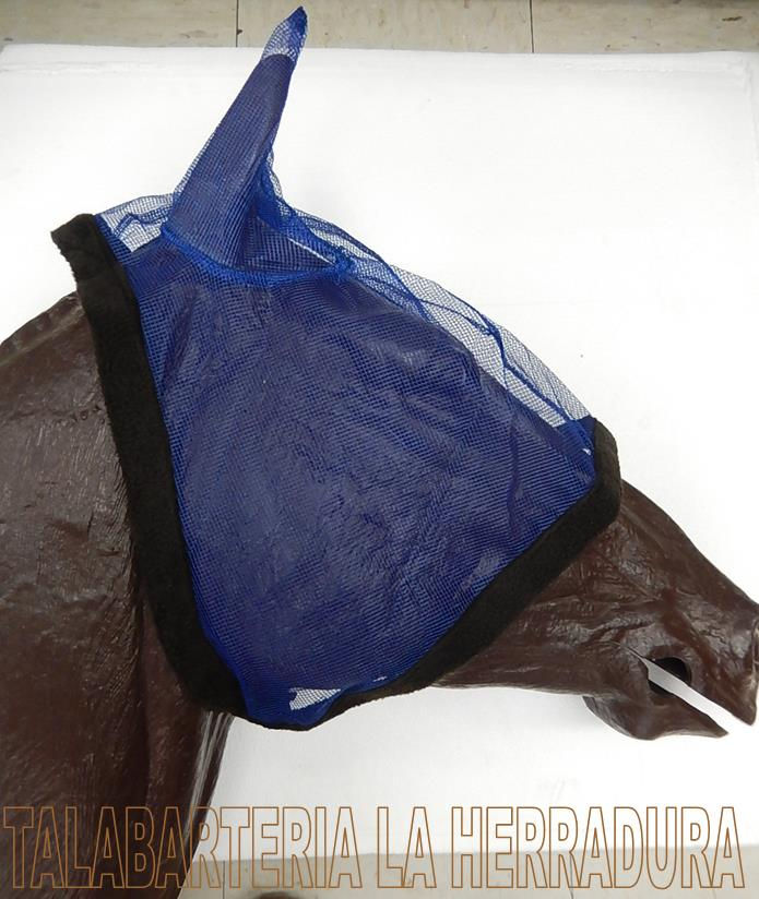 MOSQUEROS CON OREJERAS.