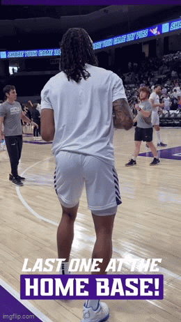 a9409d7b-5bcb-45eb-99b4-bb77f048a22a.gif
