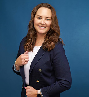 melissa headshot_edited.jpg