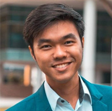 hansen photo.jpg