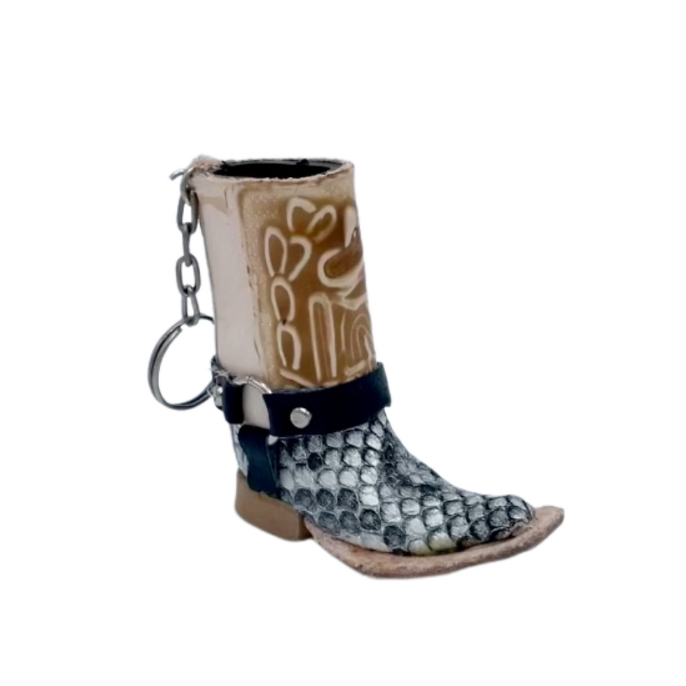 Miniatura: Texan Boot Leather Lighter Holder Keychain in the shape (Assorted Colors)