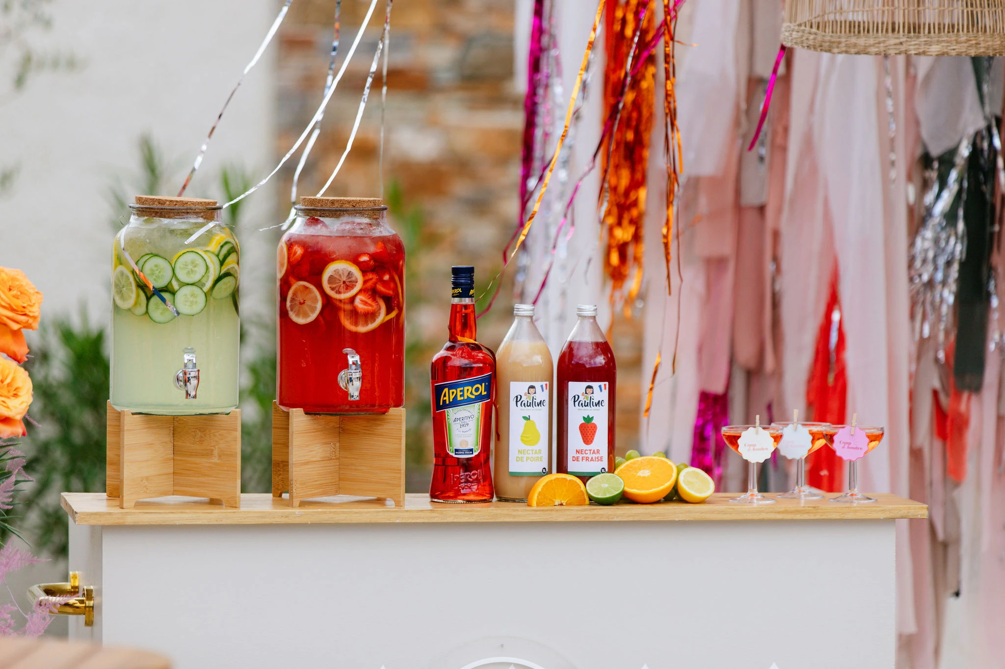 différents types de bars pour vin d’honneur mariage : cocktails, bar mobile et spritz
