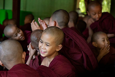 Myanmar 2017 Bagan Monks 996 5r.jpg