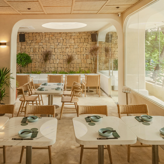 Zumwhere | Tropical Vibes, Modern Japanese Cuisine Restaurant @ HCMC