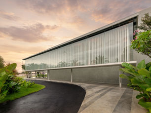 𝗢𝗨𝗥 𝗦𝗣𝗔𝗖𝗘𝗦 - 𝗬𝗢𝗨𝗥 𝗠𝗢𝗠𝗘𝗡𝗧𝗦