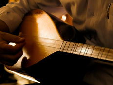 Antalya Bağlama Kursu: Sıfırdan Ustalığa Profesyonel Saz Eğitimi | İlk Ders Ücretsiz