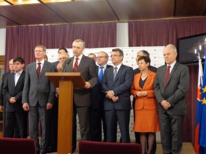 tB, 4.2.2015