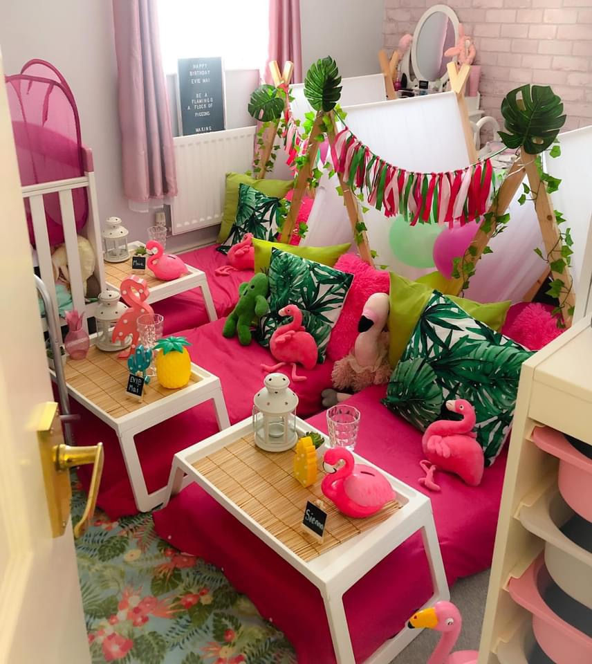 Thumbnail: Flamingo teepee sleepover parties 