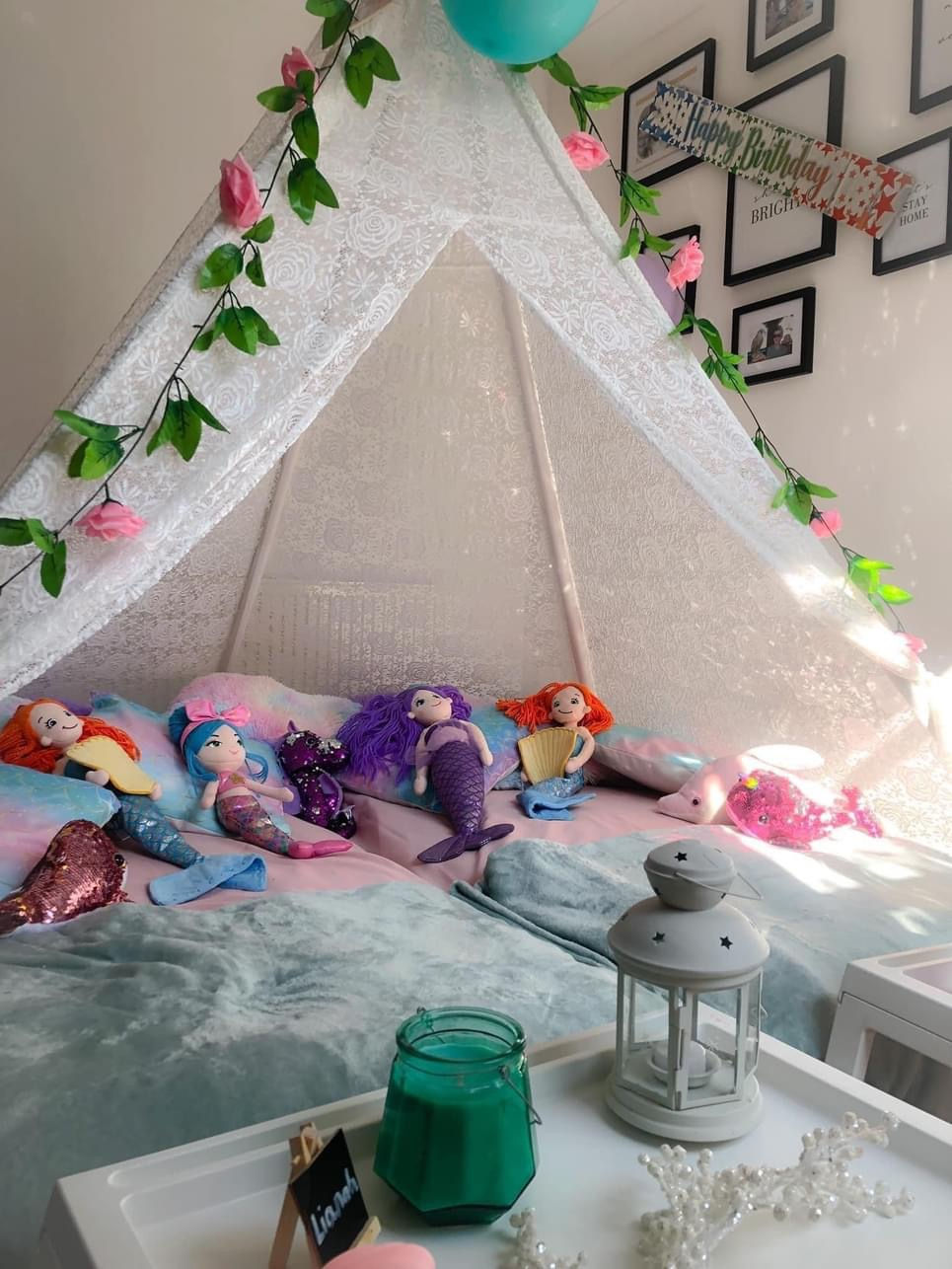 Thumbnail: Deluxe lace teepee chill out areas 