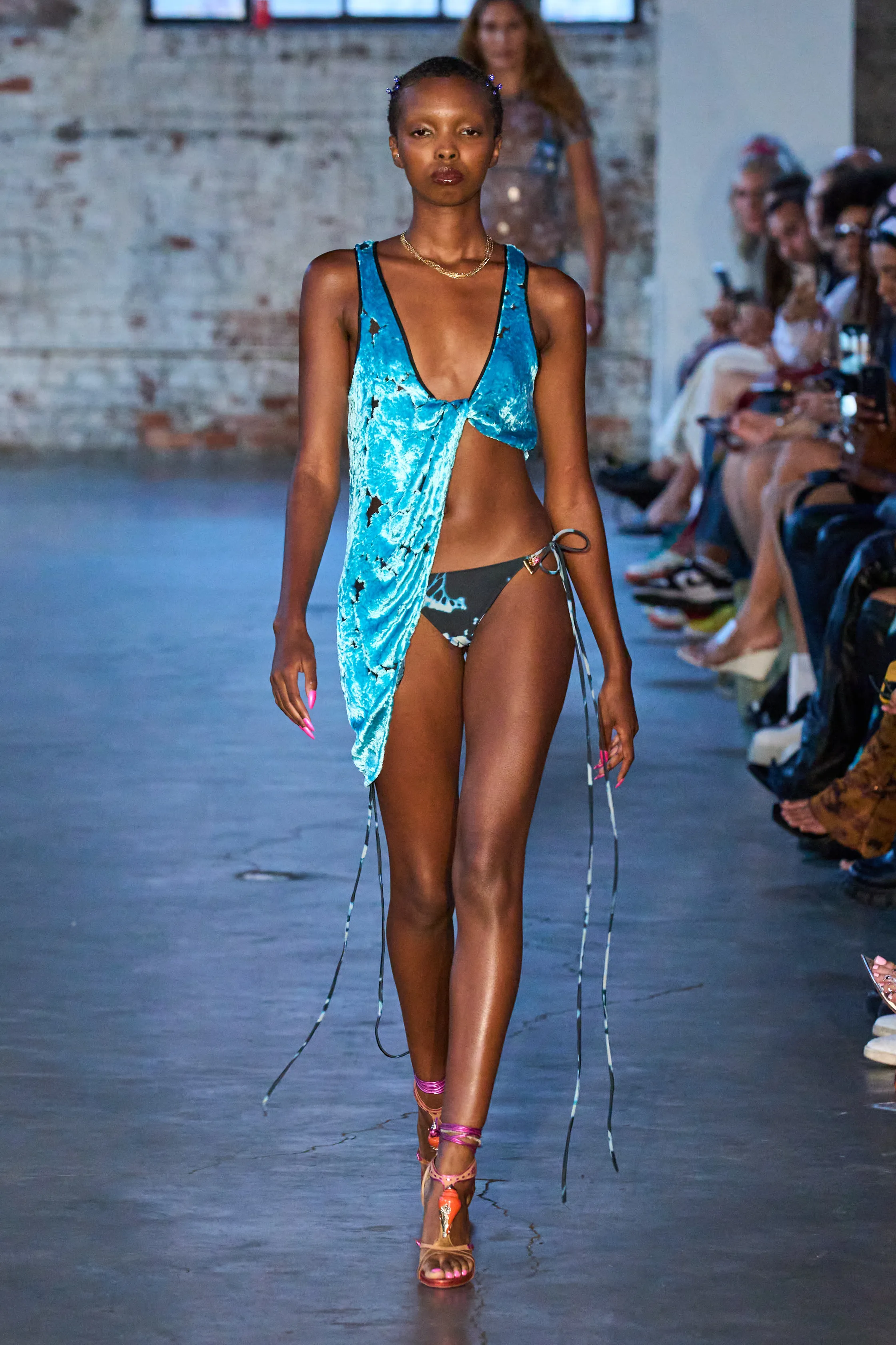 00004-priscavera-spring-2023-ready-to-wear-credit-gorunway.jpg.webp