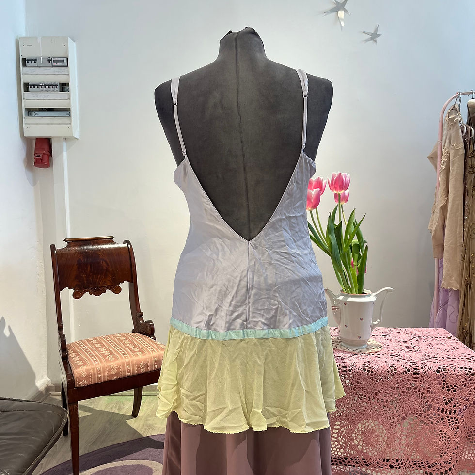 Thumbnail: lilac silk cami top (M)