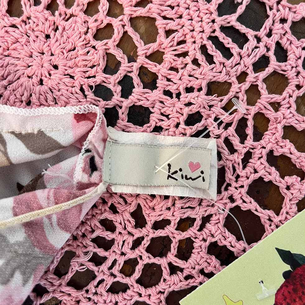 Thumbnail: floral milkmaid top (XL-XXL)