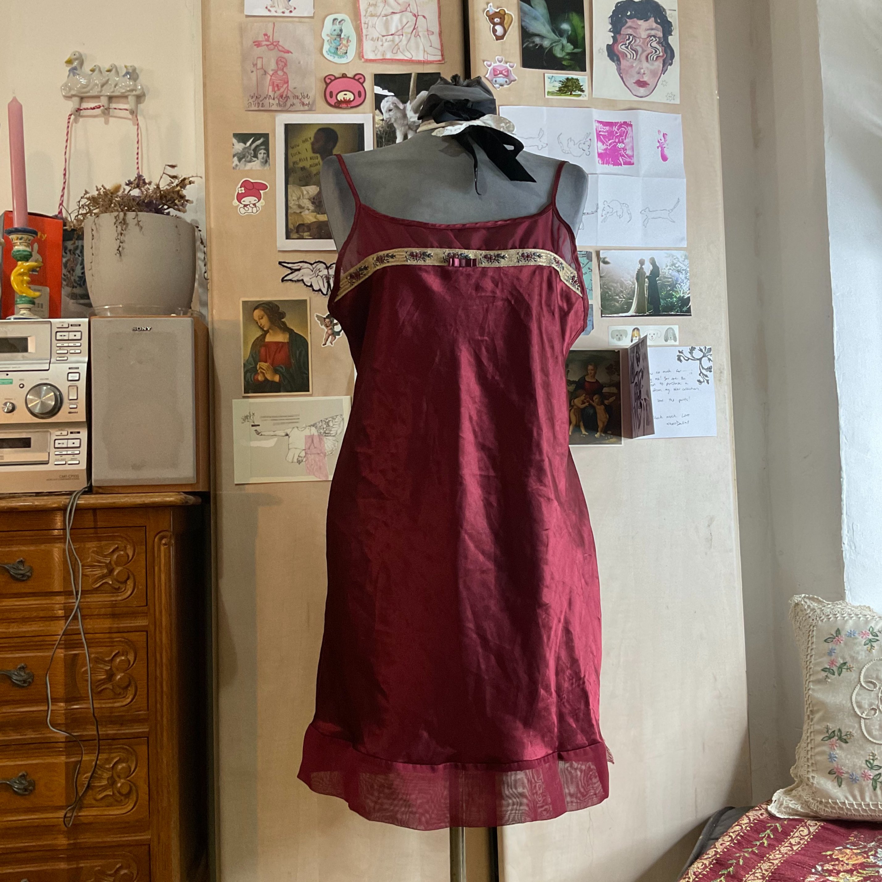 vintage red slip dress (M-L)