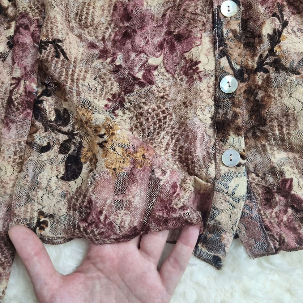 Thumbnail: sheer floral lace blouse (XS-M)