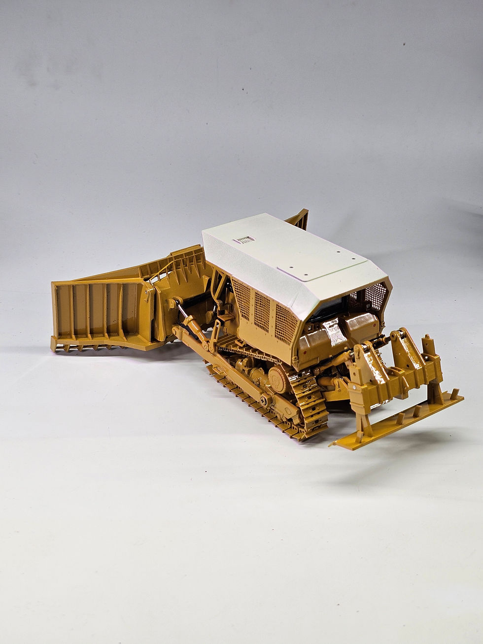 Thumbnail: D9 scrub dozer kit
