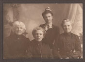 Dibble women Julia,Amy,Maria, Eliza ca 1999.jpg