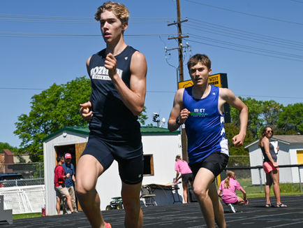 Joliet Run Club Athletes Dominate at Yellowstone Rapids Meet