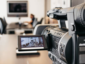 How to write effective corporate video scripts