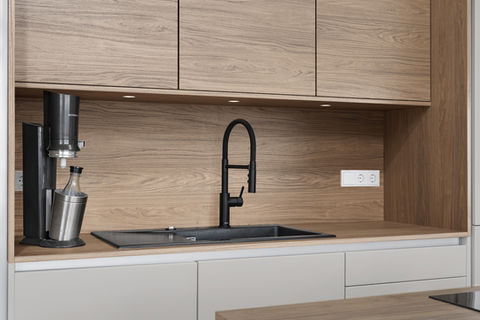 Modell SILBERMOND | Küchenfront BROOKLYN BEIGE & NORWEGIAN OAK