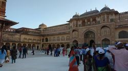 14570567_1156772734359145_22471840283541