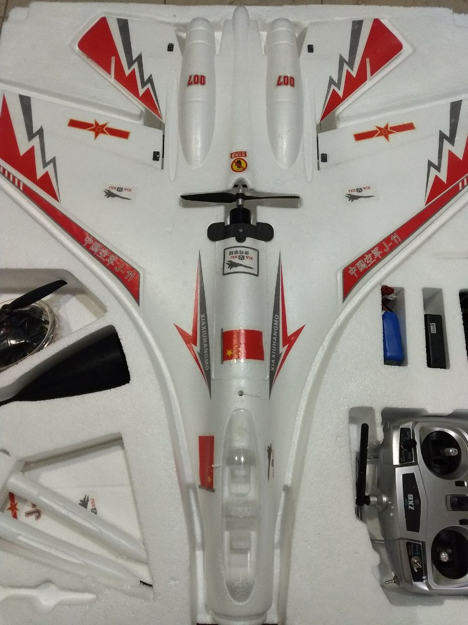 Miniatura: JET EPO J-11 (avion para principiante!!)