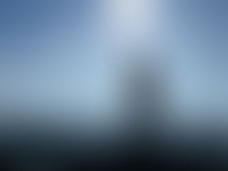 私たちは背中を見られている