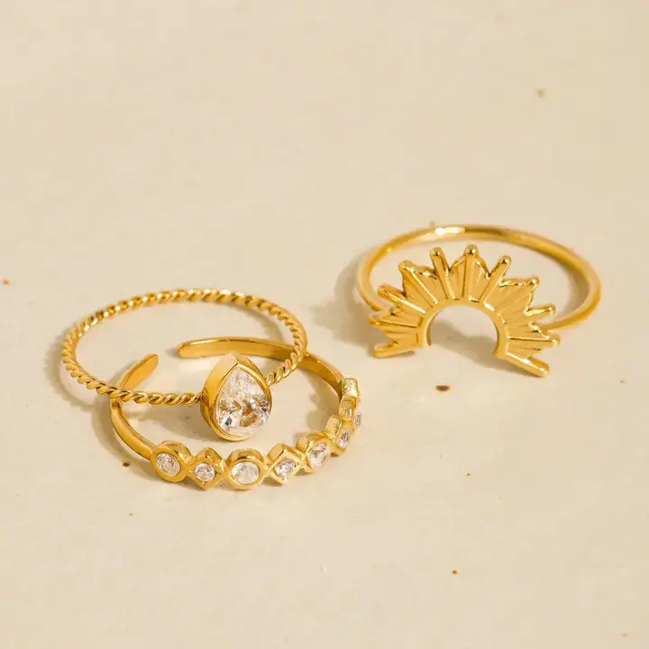 Thumbnail: 18K Gold Sun Stone CZ Layered Ring – Radiant & Non-Tarnish